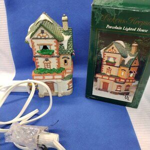 Dickens  Keepsake Porcelain Lighted House